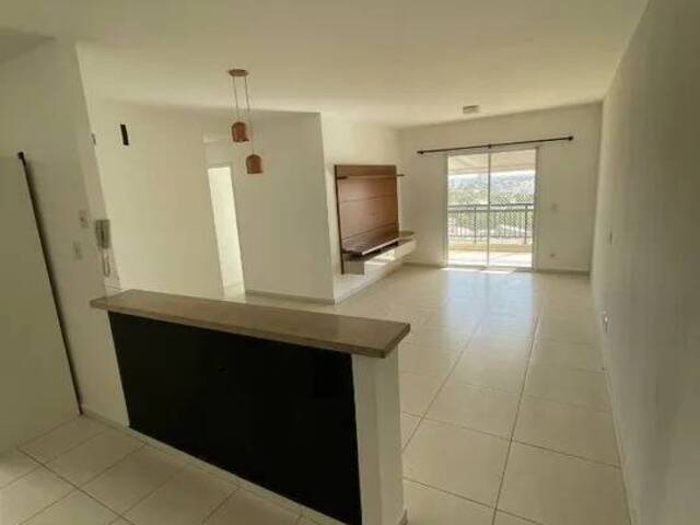 #88 - Apartamento para Venda em Cuiabá - MT