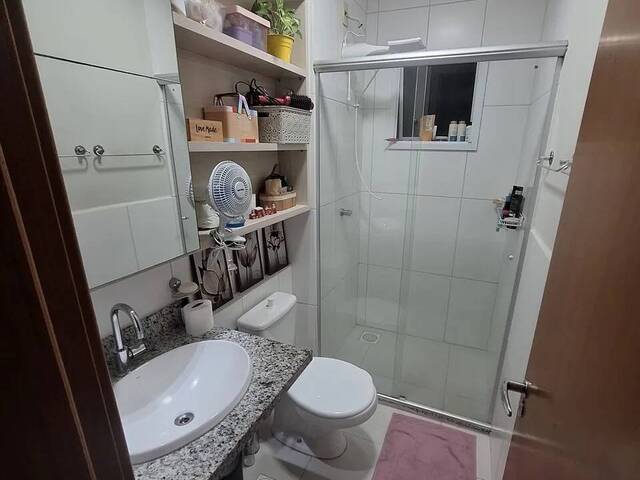 #99 - Apartamento para Venda em Cuiabá - MT