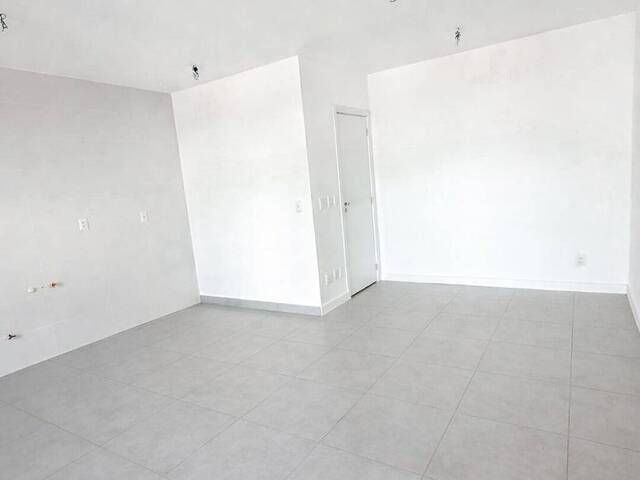 Apartamento para Venda em Cuiabá - 4