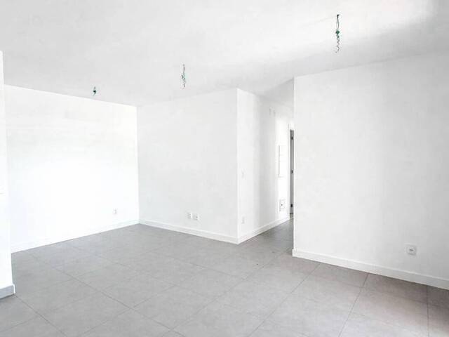 Apartamento para Venda em Cuiabá - 3