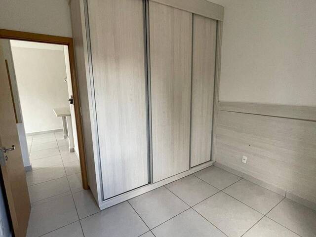 Apartamento para Venda em Cuiabá - 3