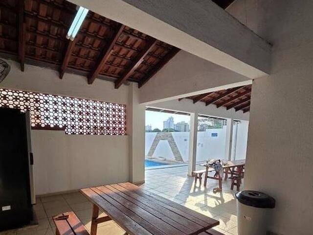 Apartamento para Venda em Cuiabá - 2