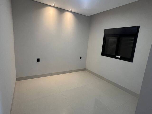 #346 - Sobrado para Venda em Cuiabá - MT