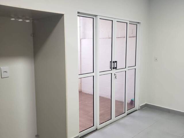 #359 - Casa em condomínio para Locação em Várzea Grande - MT