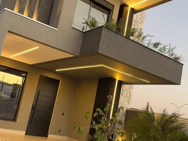 #398 - Casa em condomínio para Venda em Cuiabá - MT