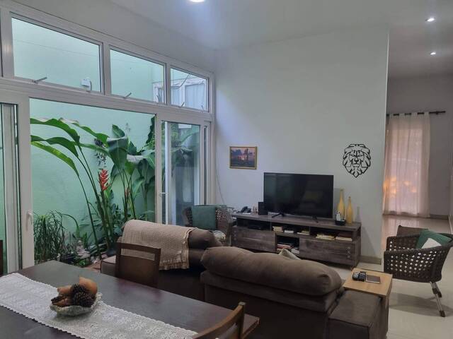Casa para Venda em Cuiabá - 5