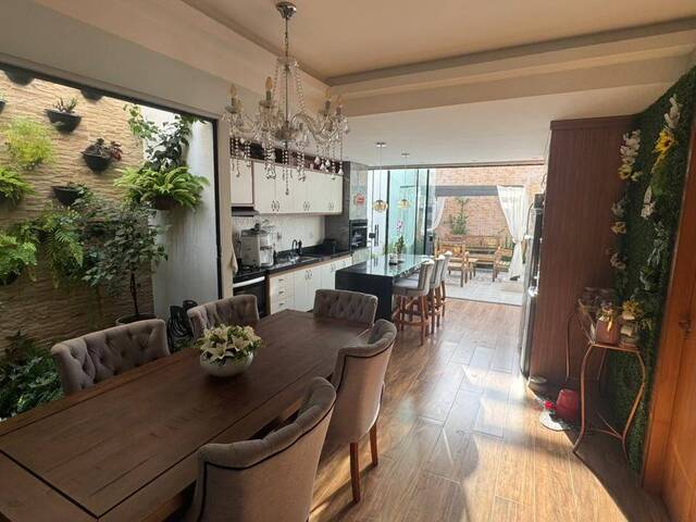 Venda em Ribeirão do Lipa - Cuiabá