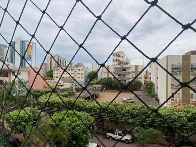 Apartamento para Venda em Cuiabá - 3