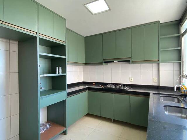 Apartamento para Venda em Cuiabá - 2