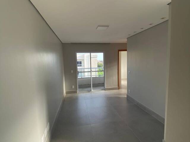 Apartamento para Locação em Cuiabá - 2