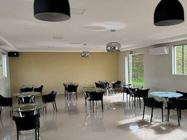 Apartamento para Venda em Cuiabá - 3