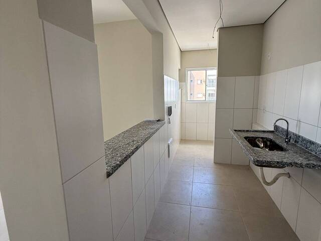 Apartamento para Venda em Cuiabá - 3