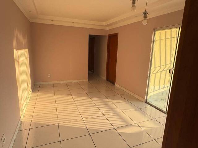 Apartamento para Venda em Cuiabá - 4
