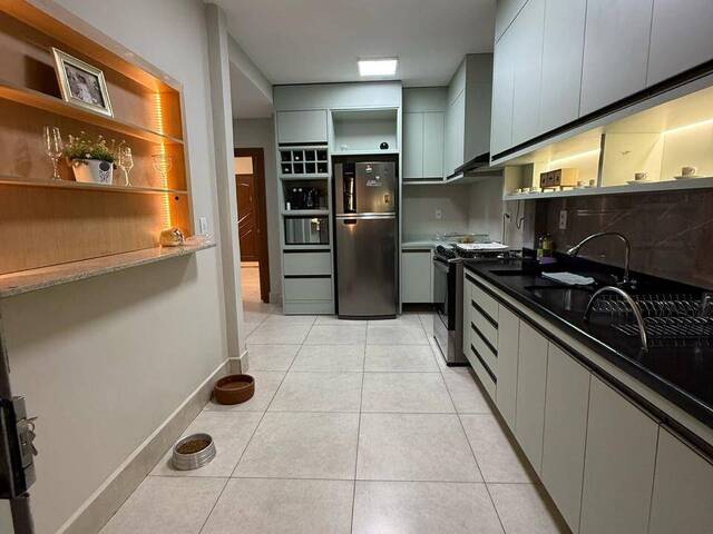 Sobrado para Venda em Cuiabá - 3