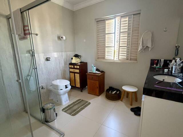 Apartamento para Venda em Cuiabá - 2