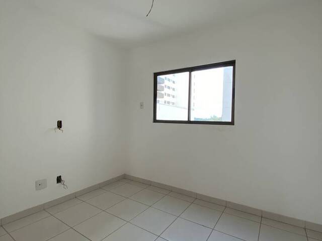 Apartamento para Venda em Cuiabá - 3