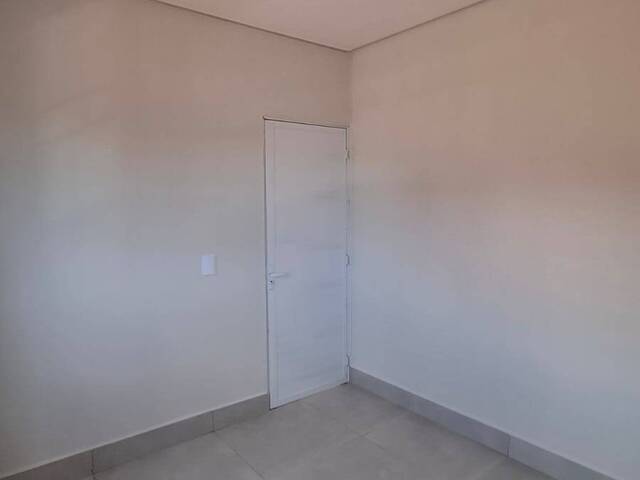 Apartamento para Locação em Cuiabá - 5