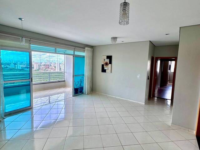 Apartamento para Venda em Cuiabá - 2