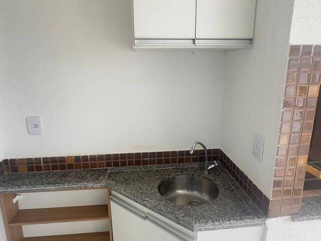 Apartamento para Venda em Cuiabá - 2