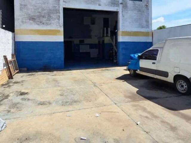 Barracão para Locação em Várzea Grande - 3