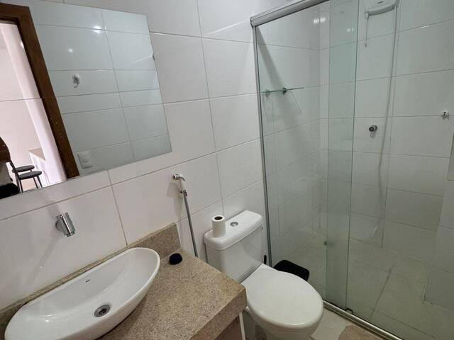 Apartamento para Locação em Cuiabá - 2