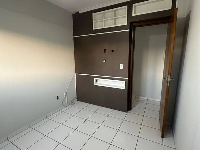 Apartamento para Locação em Cuiabá - 3
