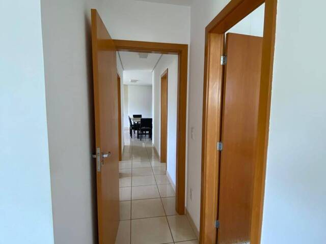 Apartamento para Venda em Cuiabá - 4