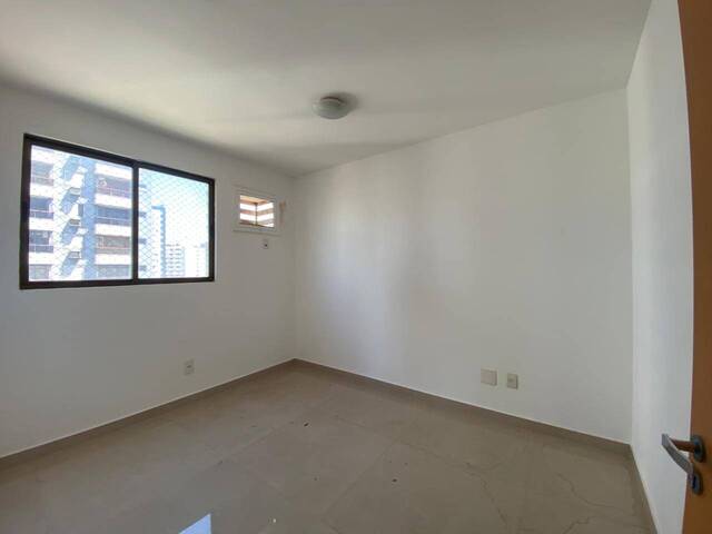 Apartamento para Venda em Cuiabá - 3