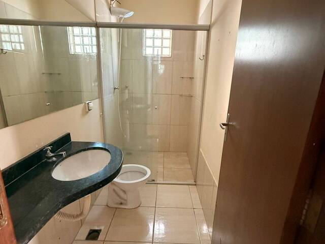 Apartamento para Venda em Cuiabá - 4