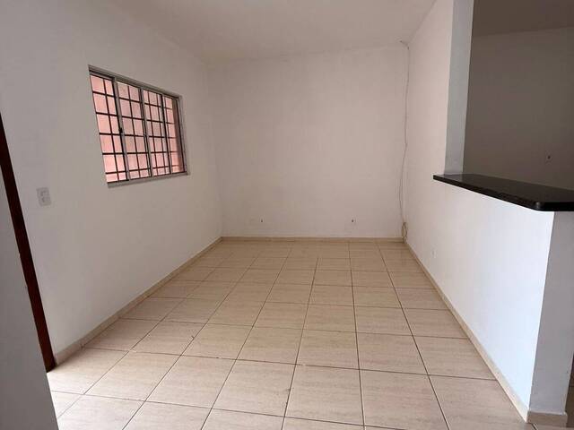 Apartamento para Venda em Cuiabá - 2