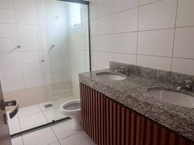 Apartamento para Locação em Cuiabá - 2