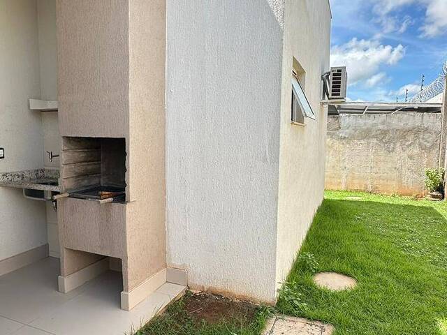 #551 - Casa em condomínio para Locação em Cuiabá - MT
