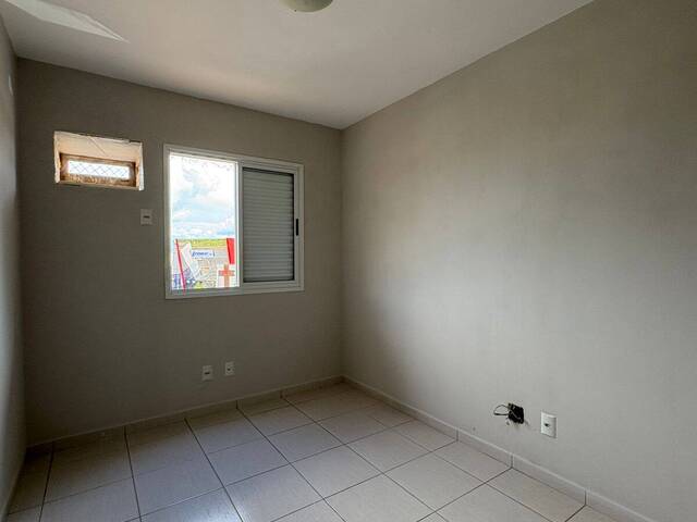 Apartamento para Venda em Cuiabá - 3