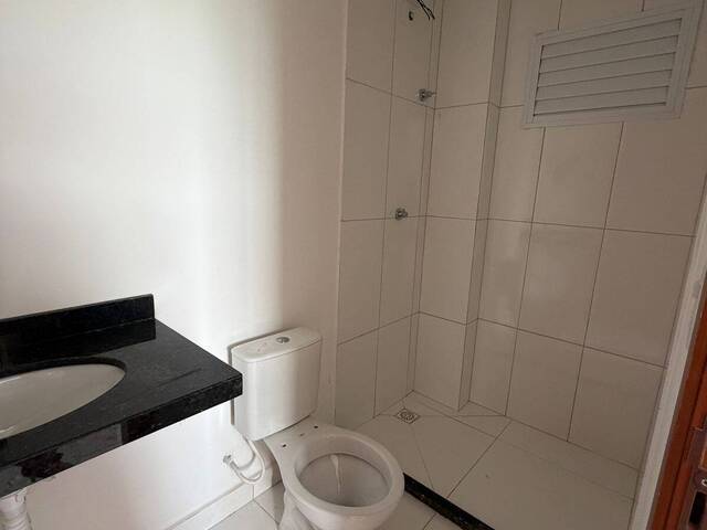 Apartamento para Venda em Cuiabá - 3