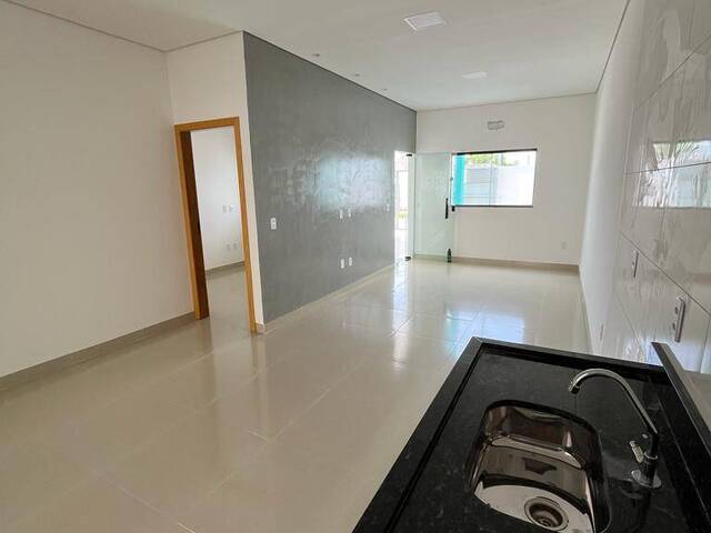 #563 - Casa para Venda em Cuiabá - MT
