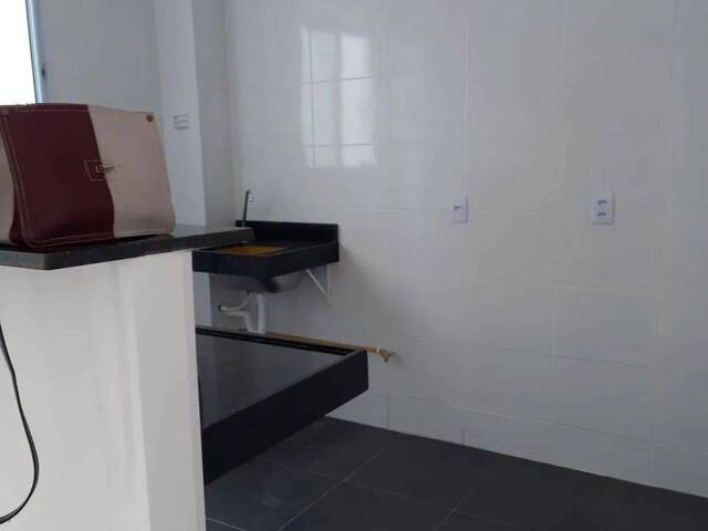 #591 - Apartamento para Venda em Cuiabá - MT