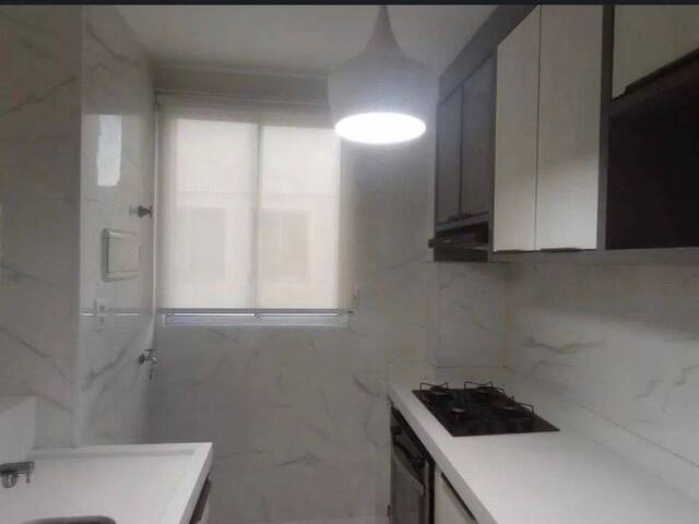 #593 - Apartamento para Venda em Cuiabá - MT