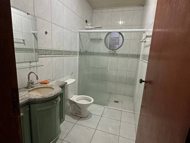 Apartamento para Venda em Cuiabá - 2