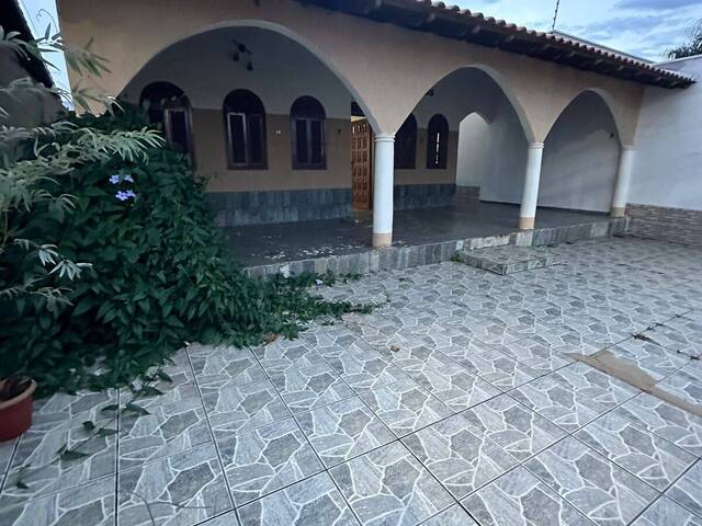 Apartamento para Venda em Cuiabá - 4