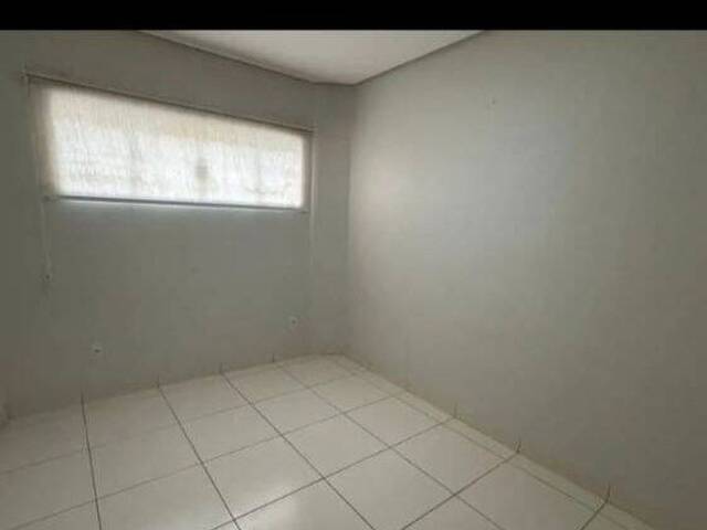 Apartamento para Locação em Cuiabá - 3