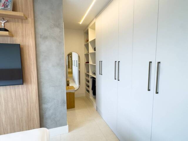 Apartamento para Venda em Cuiabá - 4