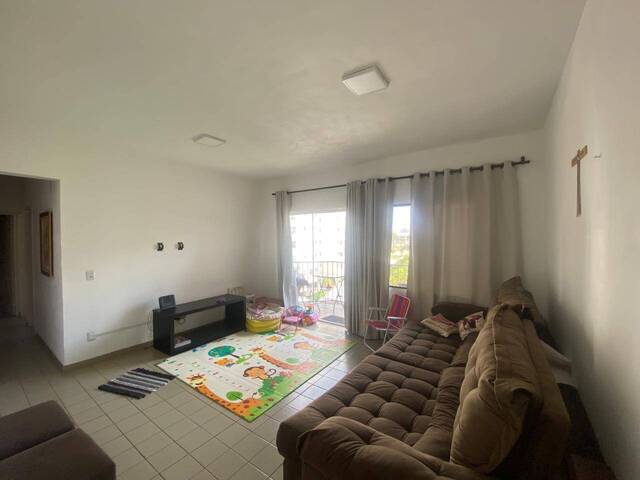 Apartamento para Venda em Cuiabá - 2