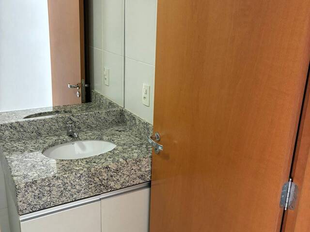 Apartamento para Venda em Cuiabá - 4