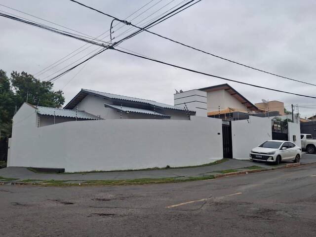 Venda em Jardim Itália - Cuiabá