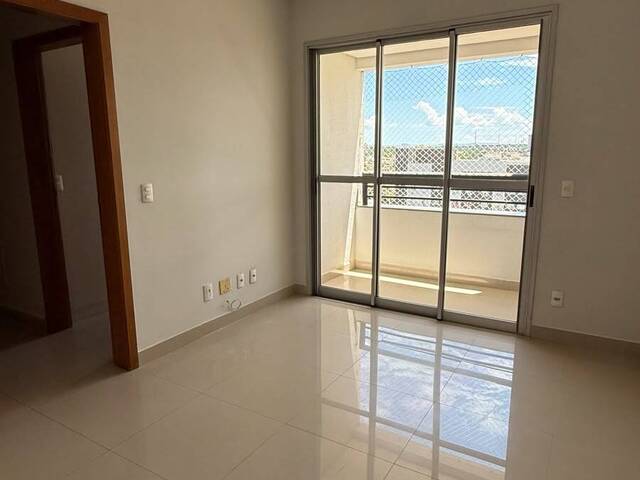 Apartamento para Locação em Cuiabá - 2