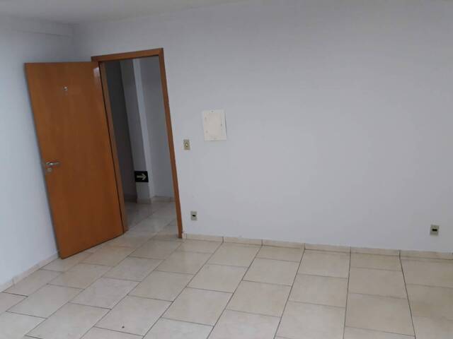 Sala para Locação em Cuiabá - 4