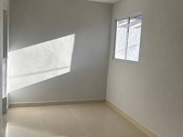 Casa para Venda em Cuiabá - 2