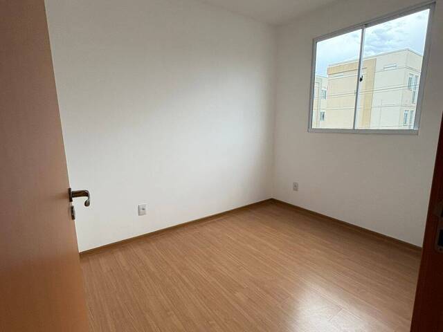 Apartamento para Venda em Cuiabá - 2