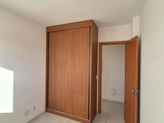Apartamento para Locação em Cuiabá - 2