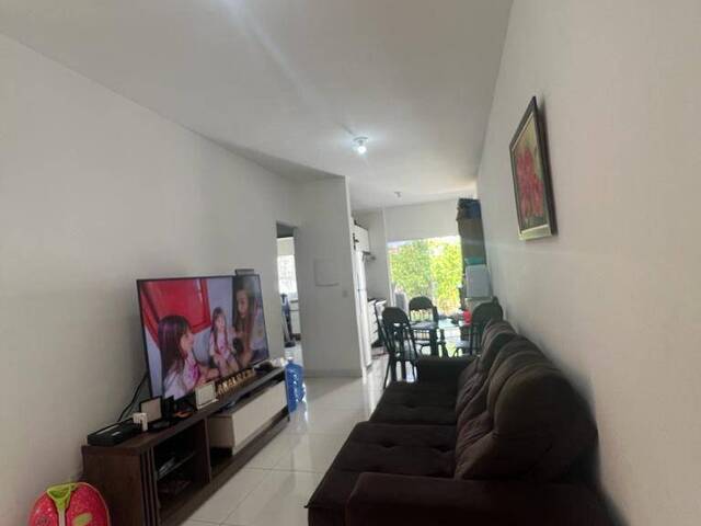 Casa para Venda em Cuiabá - 2